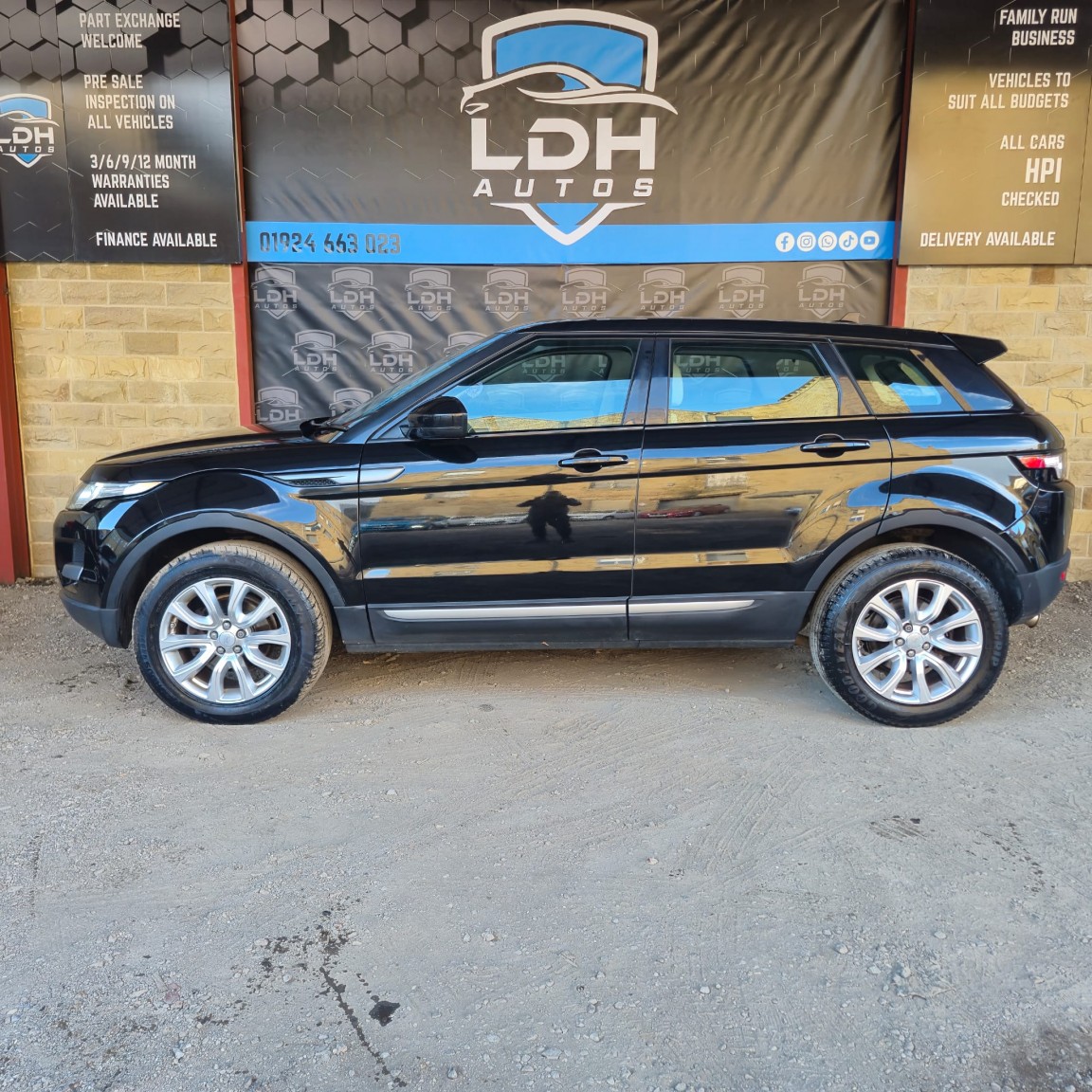 Used Land Rover Range Rover Evoque 2015 for sale - 76455471: Photo 4