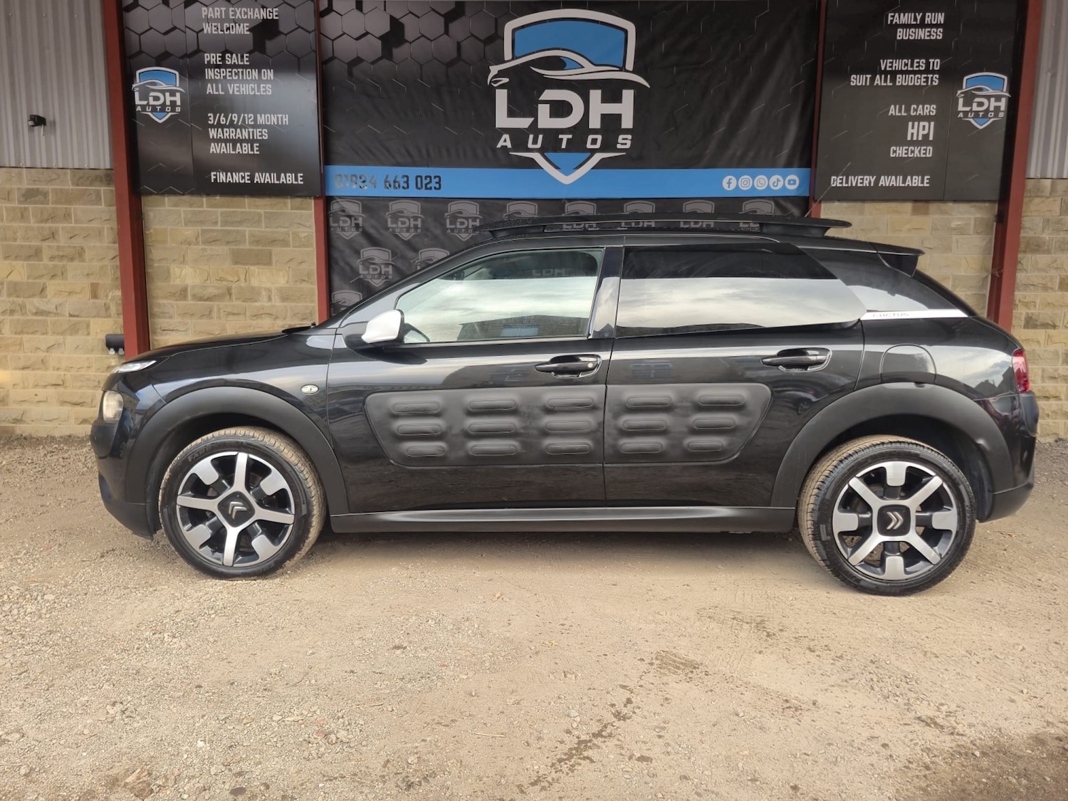 Used Citroen C4 Cactus 2016 for sale - 76455392: Photo 3