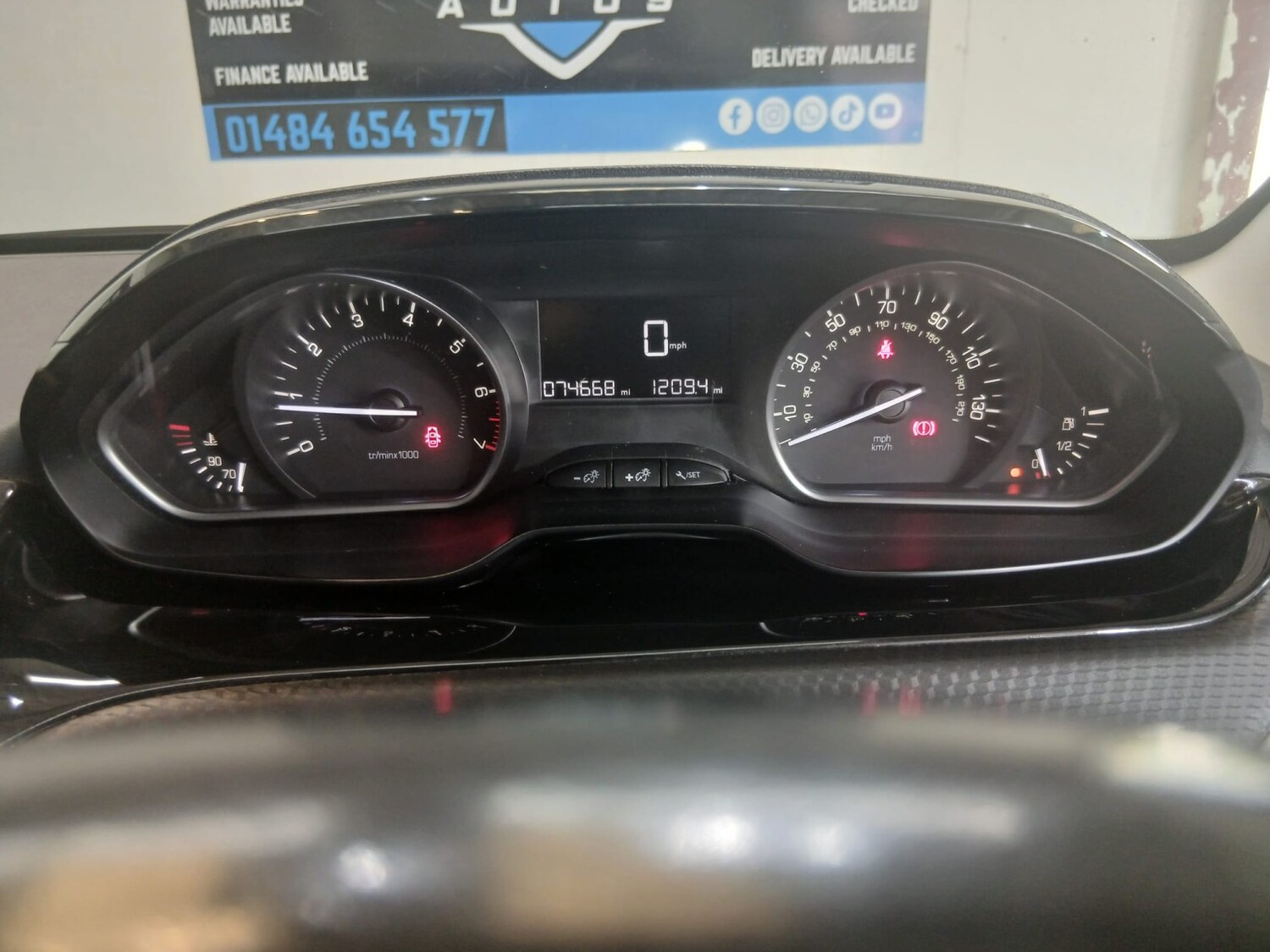 Used Peugeot 208 2018 for sale - 78162202: Photo 10