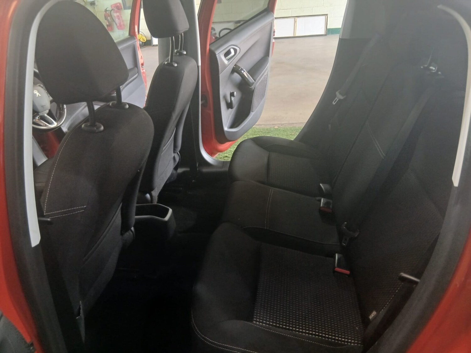 Used Peugeot 208 2018 for sale - 78162202: Photo 13