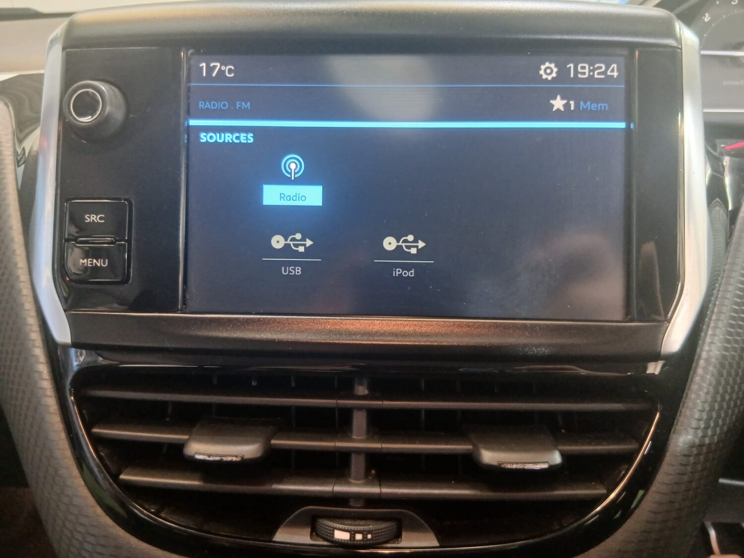 Used Peugeot 208 2018 for sale - 78162202: Photo 18