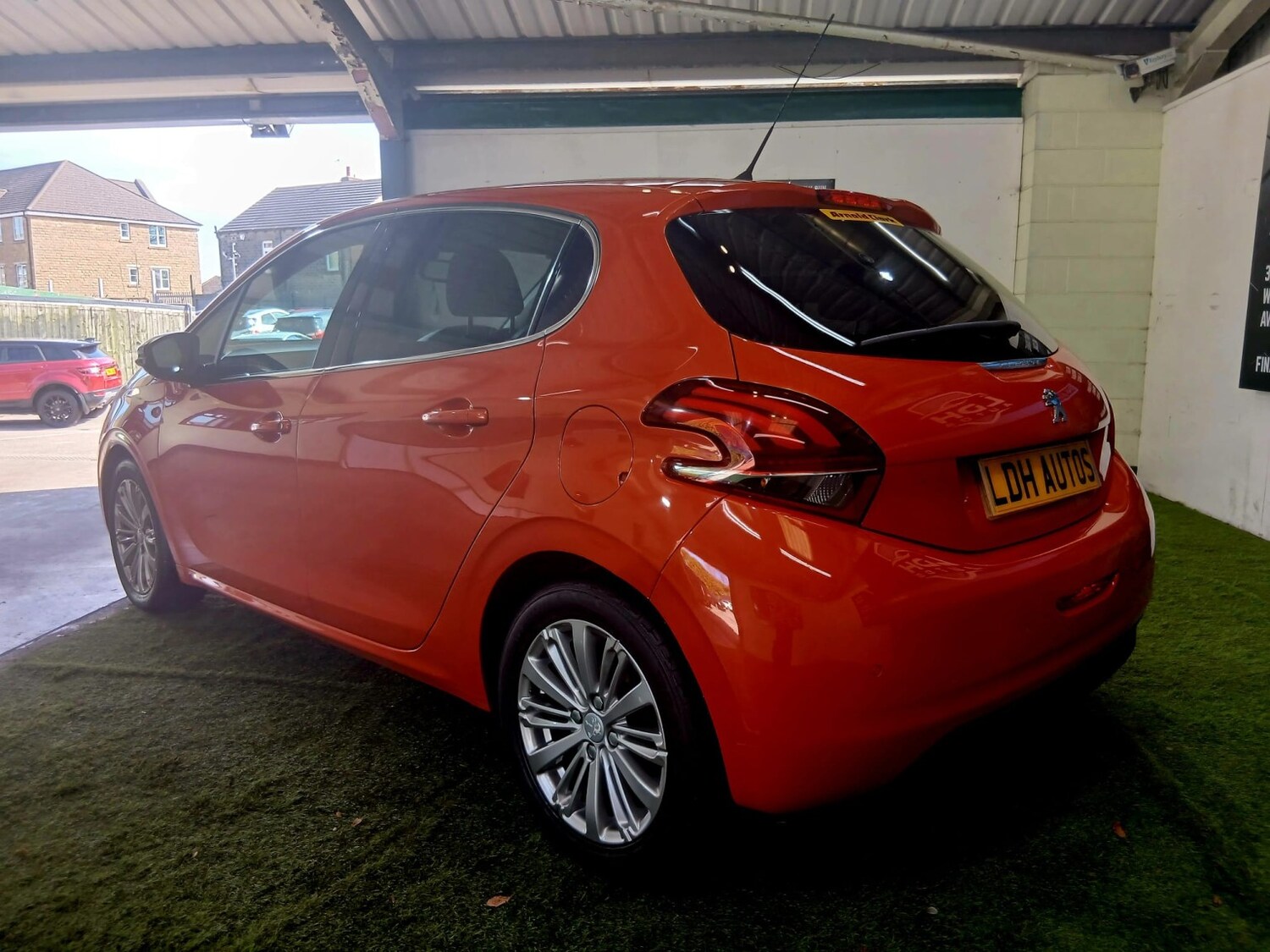 Used Peugeot 208 2018 for sale - 78162202: Photo 6