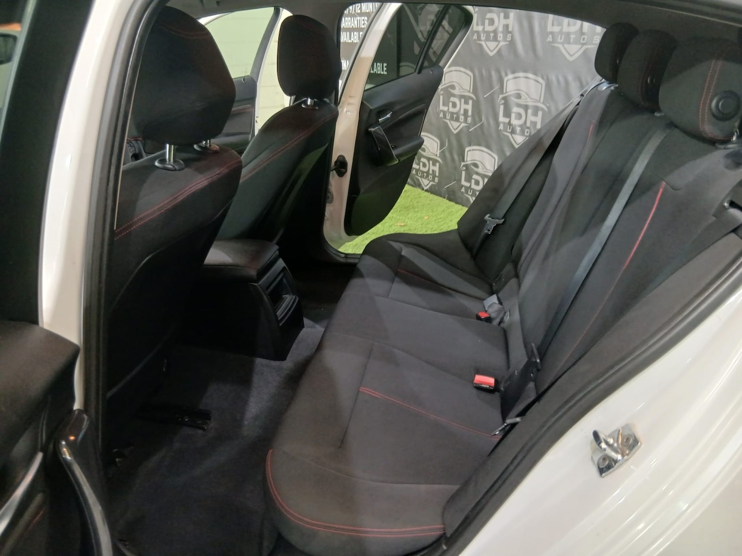 Used BMW 1 Series 2011 for sale - 78131618: Photo 14