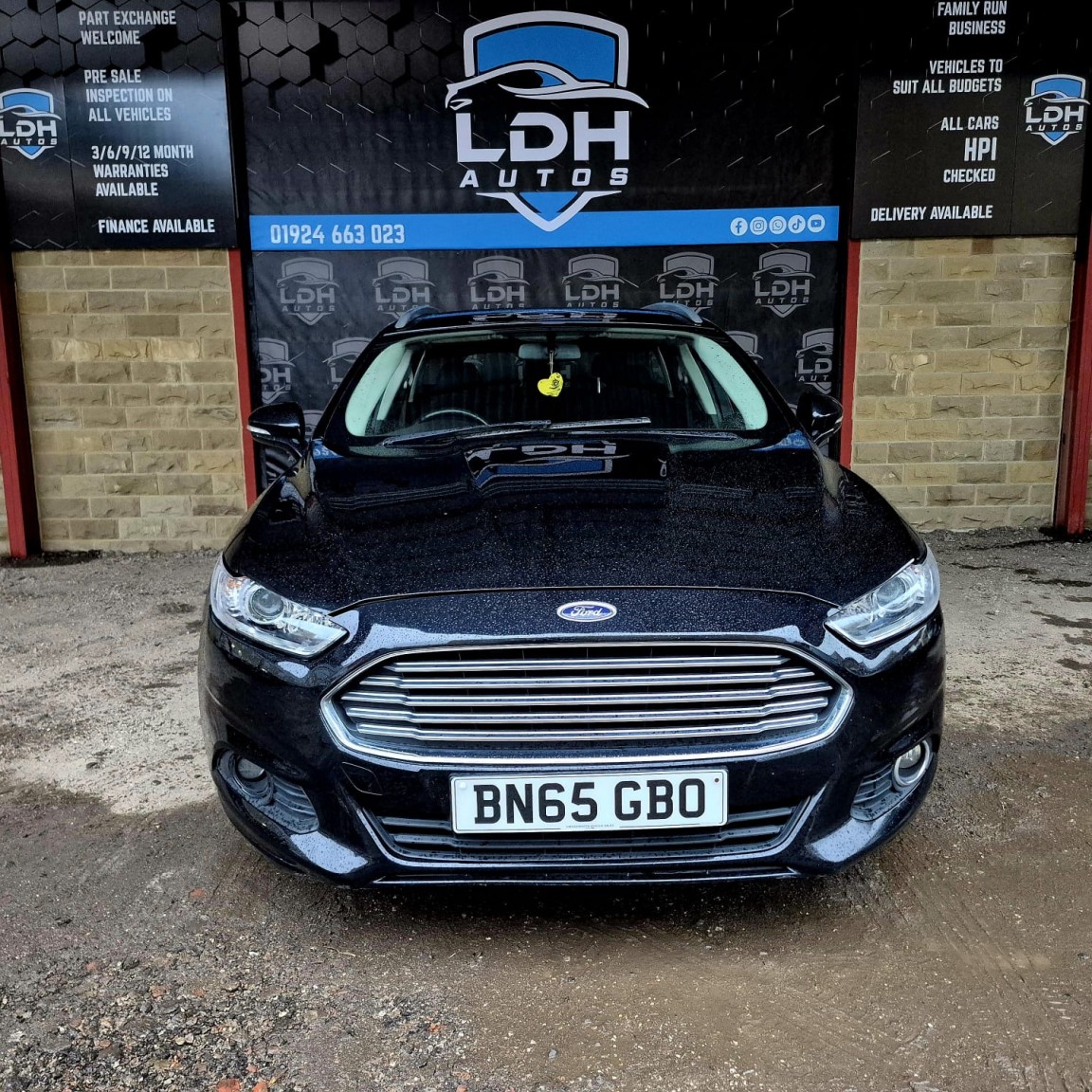 Used Ford Mondeo 2015 for sale - 76571253: Photo 2