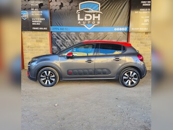 Used Citroen C3 2018 for sale - 76455469: Photo