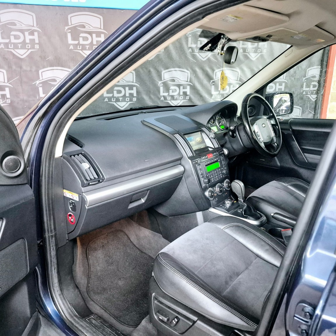 Used Land Rover Freelander 2011 for sale - 76559926: Photo 10