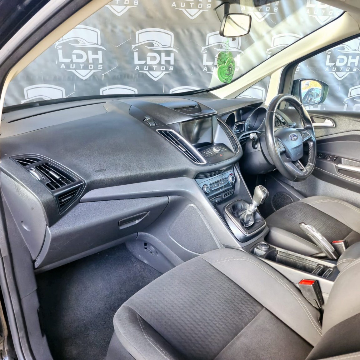 Used Ford Grand C-Max 2018 for sale - 76699283: Photo 10