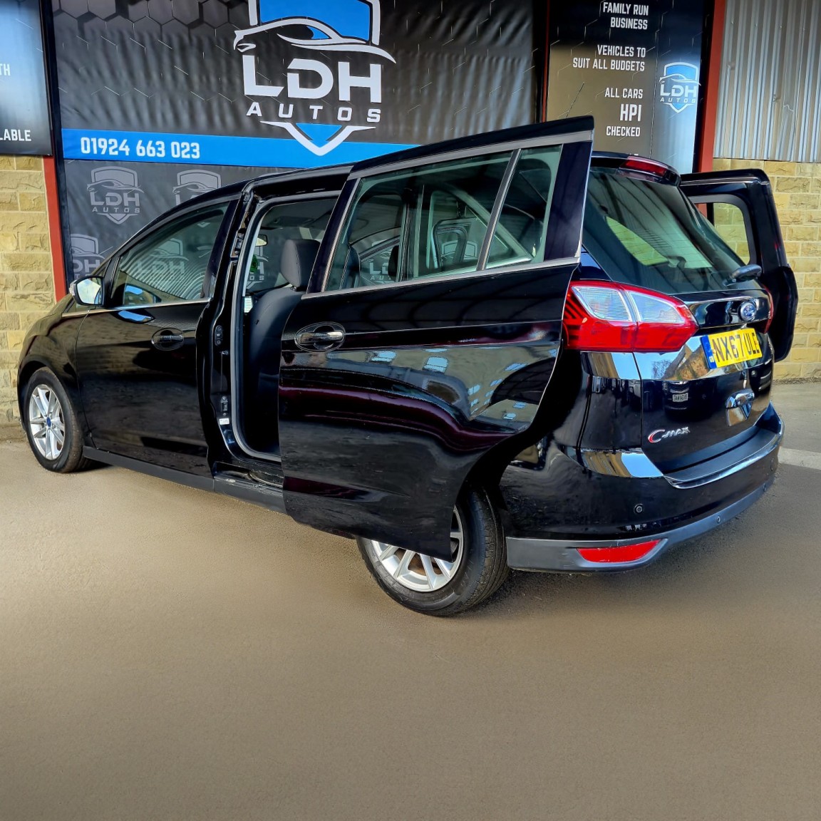 Used Ford Grand C-Max 2018 for sale - 76699283: Photo 5