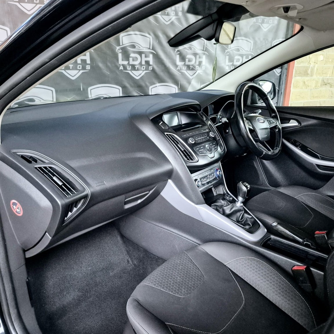 Used Ford Focus 2015 for sale - 76553960: Photo 10