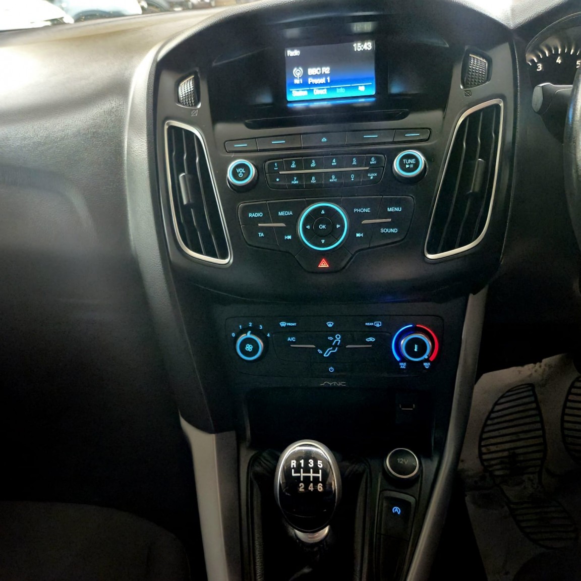 Used Ford Focus 2015 for sale - 76553960: Photo 12