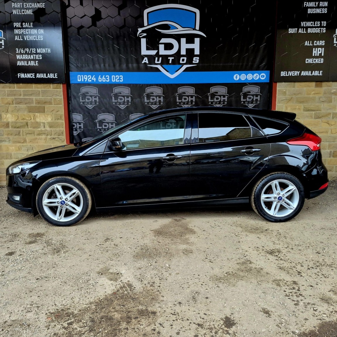 Used Ford Focus 2015 for sale - 76553960: Photo 4