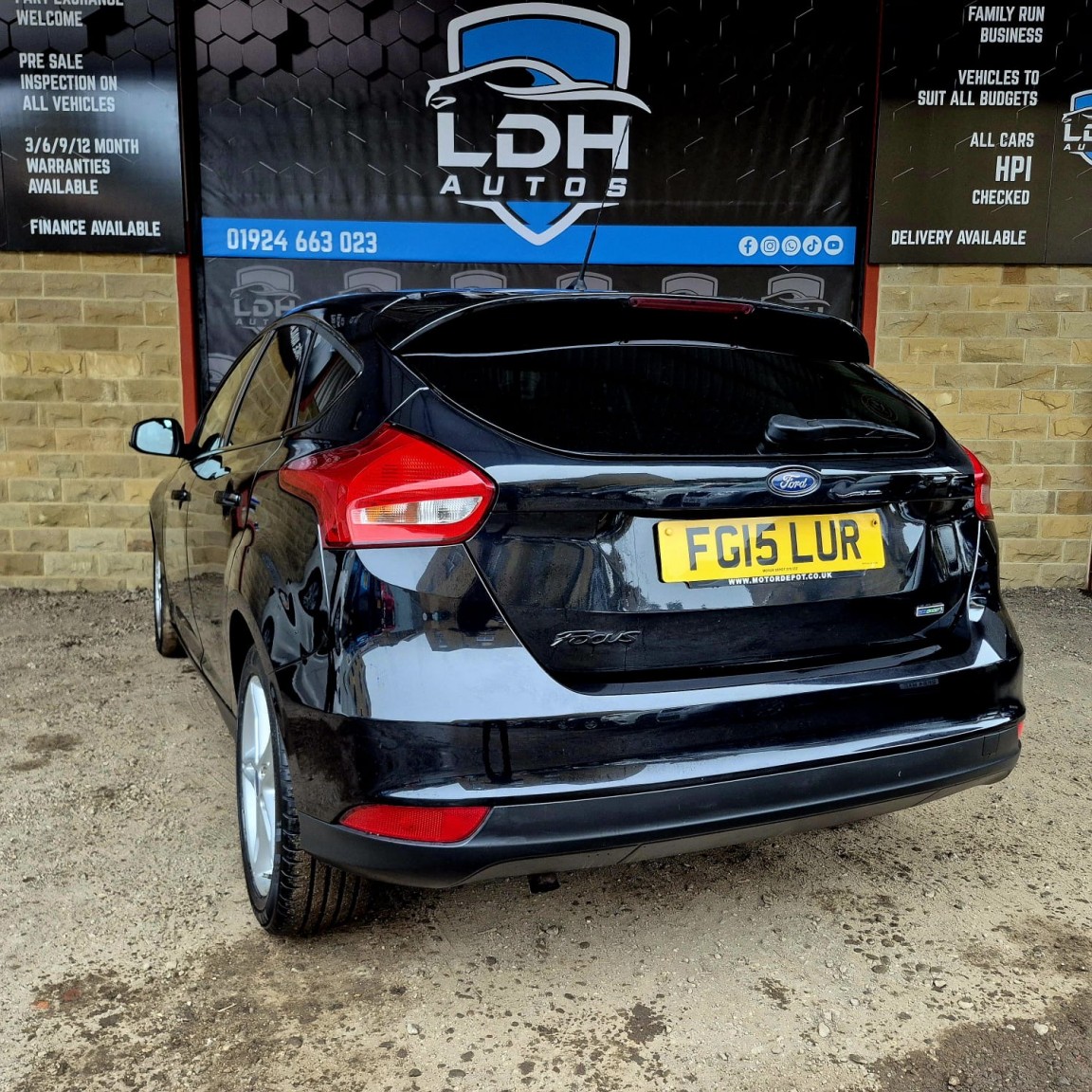 Used Ford Focus 2015 for sale - 76553960: Photo 5