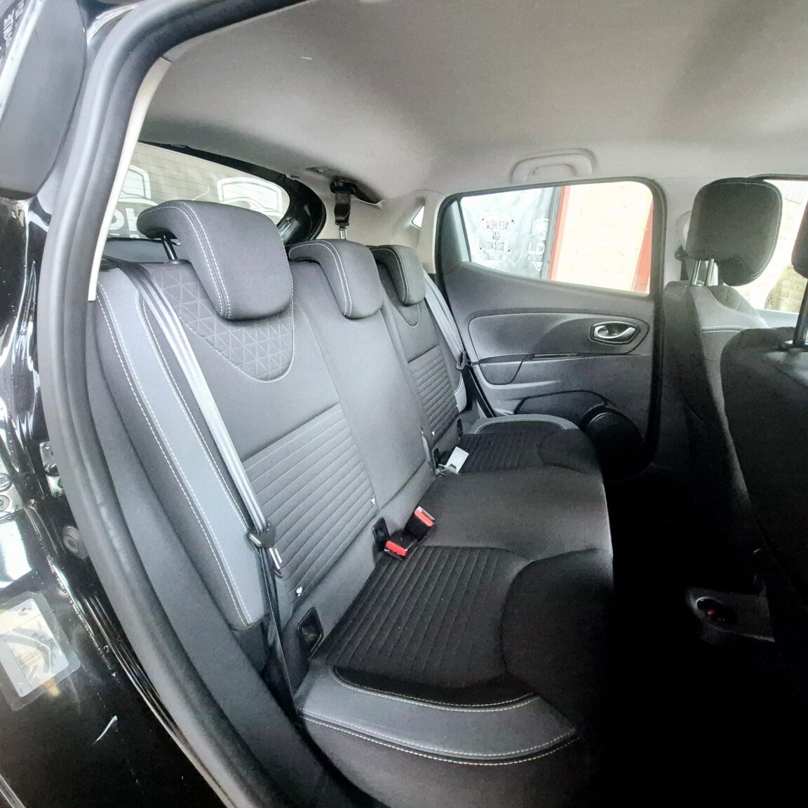 Used Renault Clio 2016 for sale - 76559928: Photo 20