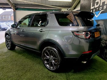 Used Land Rover Discovery Sport 2019 for sale - 79825919: Photo