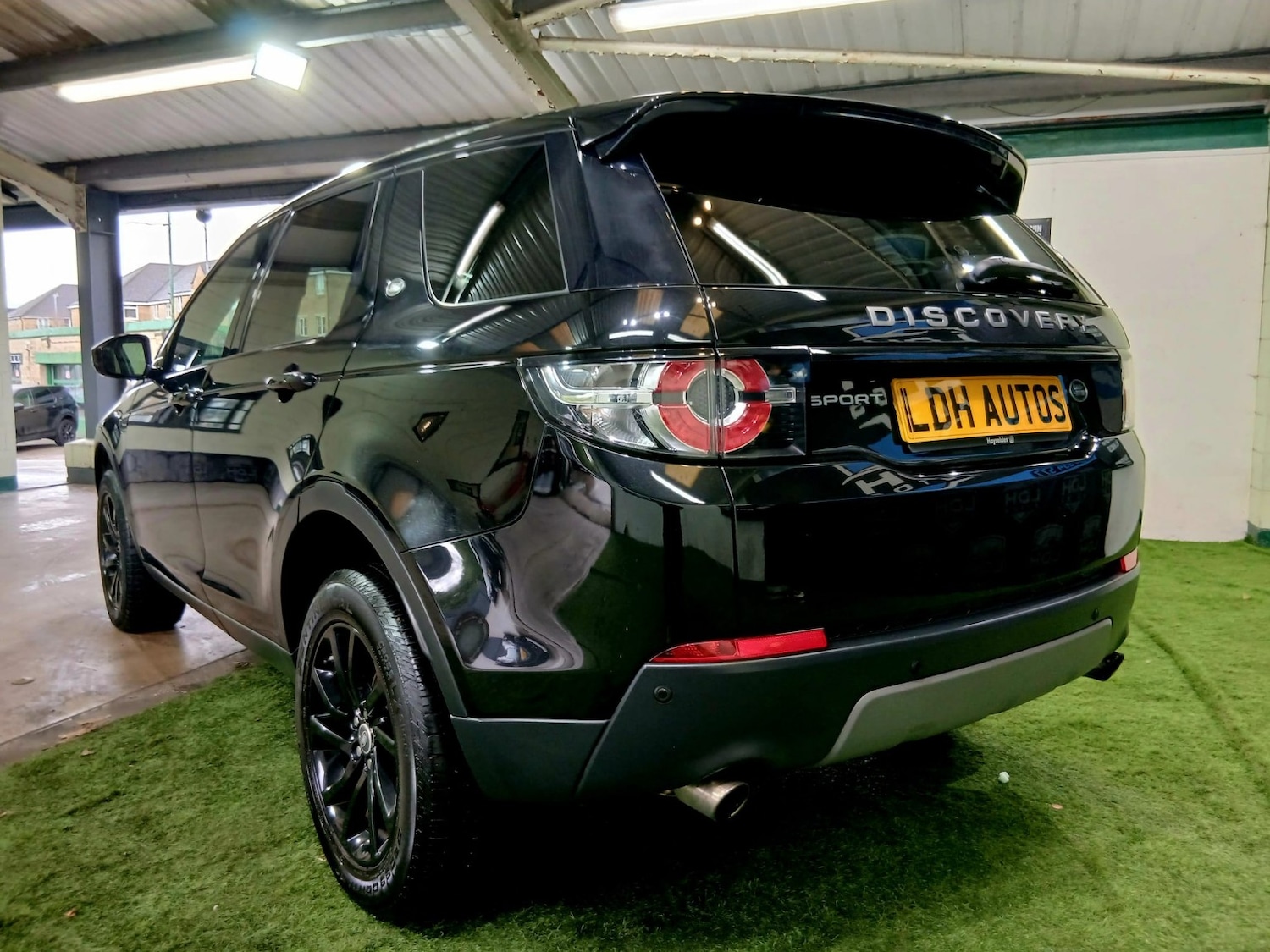 Used Land Rover Discovery Sport 2018 for sale - 77675724: Photo 7