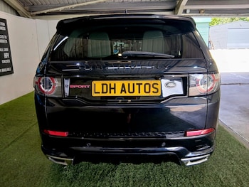 Used Land Rover Discovery Sport 2017 for sale - 79483342: Photo