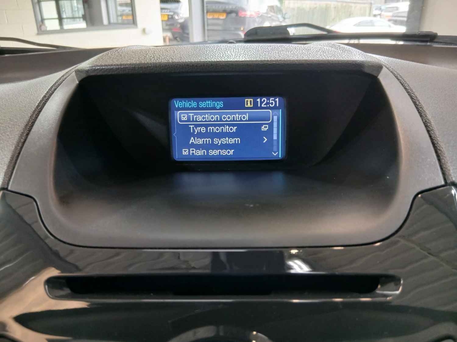 Used Ford Ecosport 2015 for sale - 77881124: Photo 20