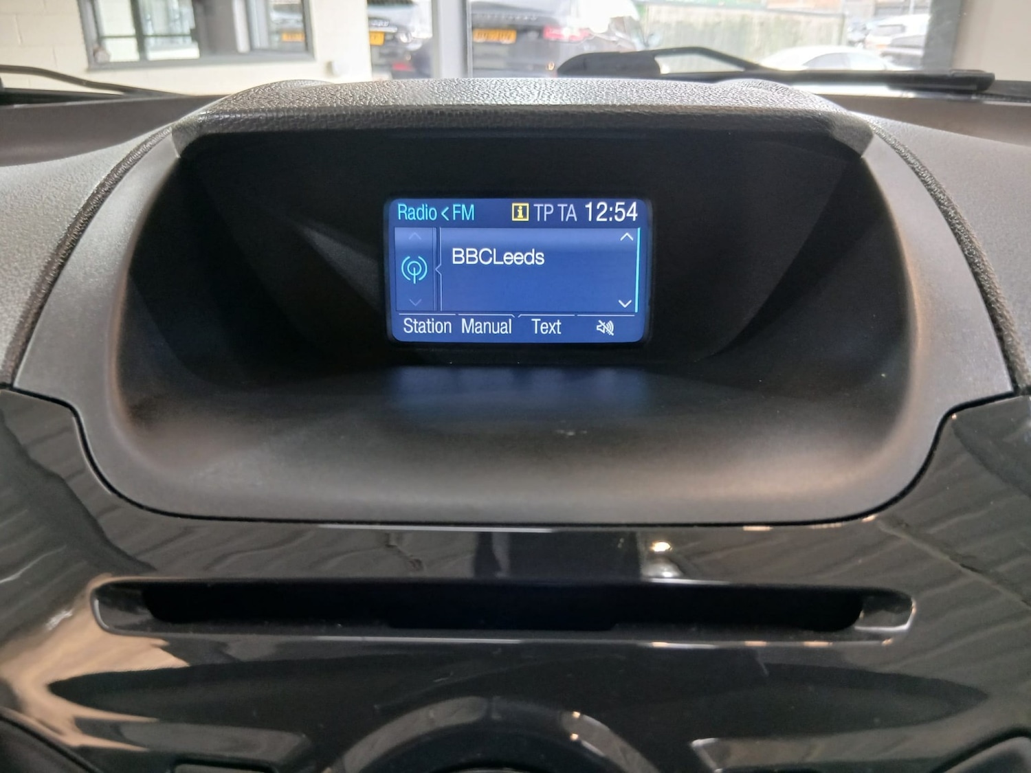 Used Ford Ecosport 2015 for sale - 77881124: Photo 23