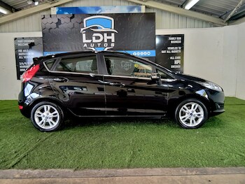 Used Ford Fiesta 2015 for sale - 78433776: Photo