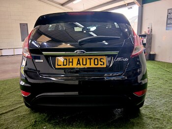 Used Ford Fiesta 2015 for sale - 78433776: Photo