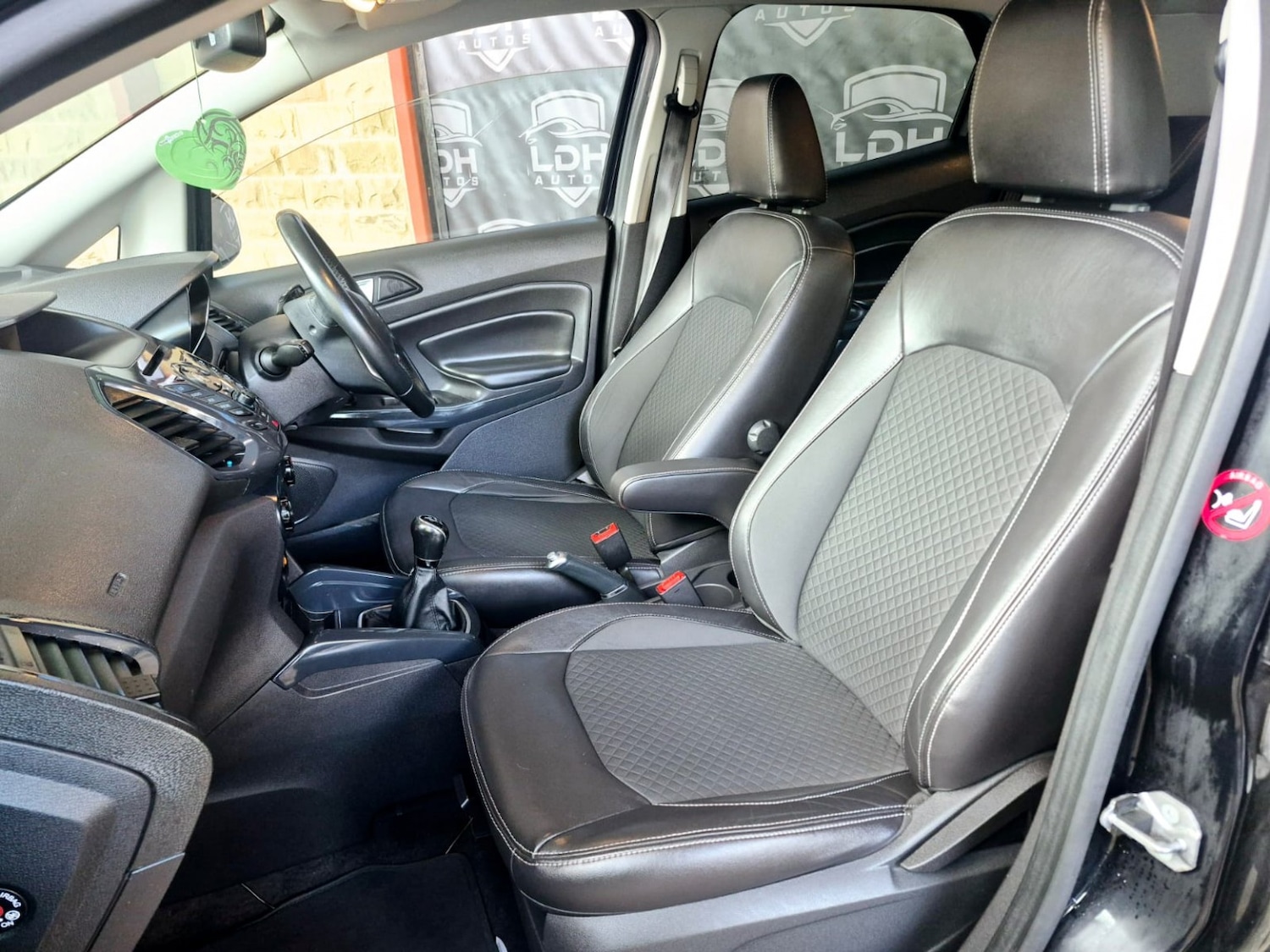 Used Ford Ecosport 2016 for sale - 76848685: Photo 12