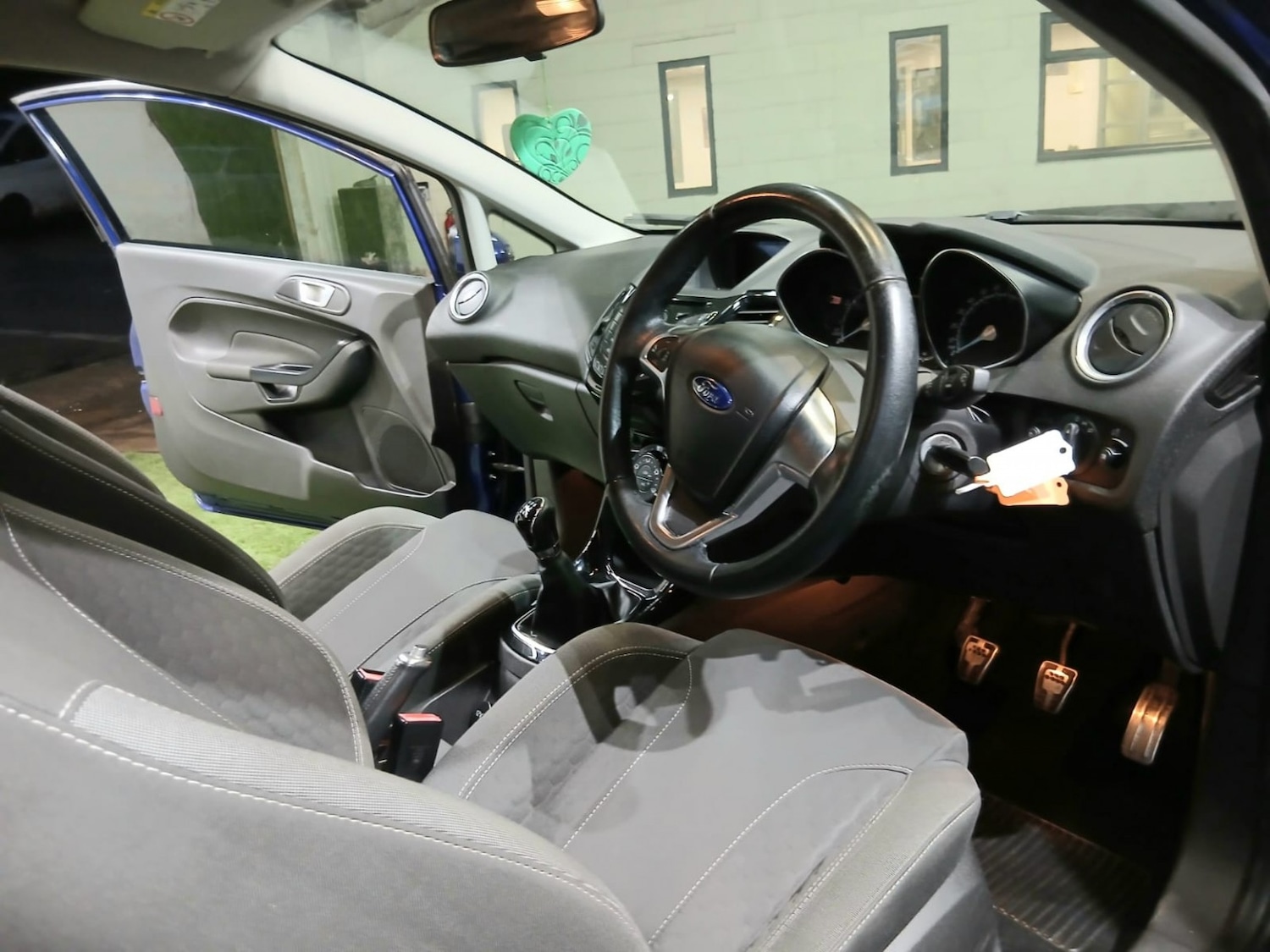 Used Ford Fiesta 2015 for sale - 77282736: Photo 10