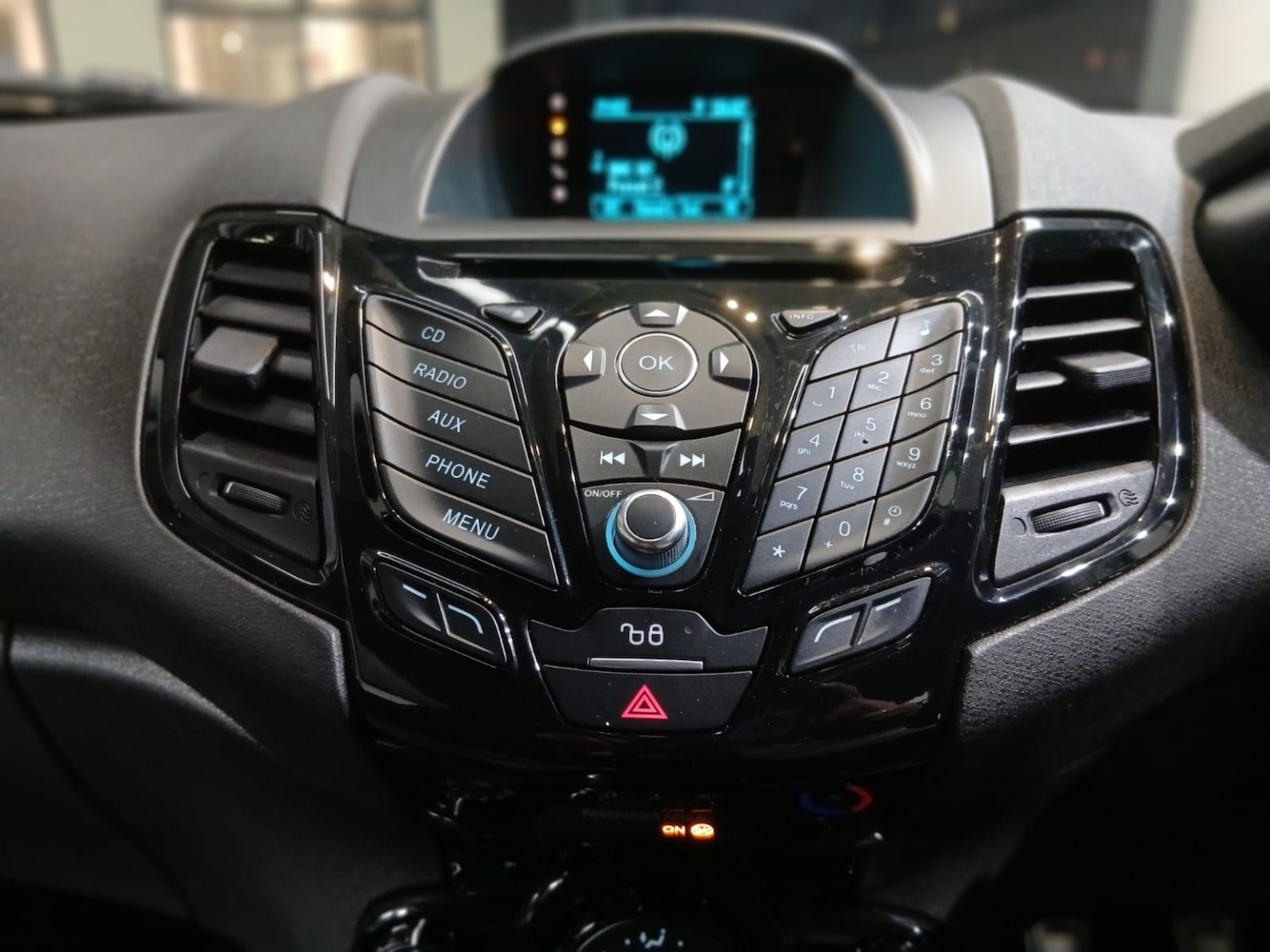 Used Ford Fiesta 2015 for sale - 77282736: Photo 14