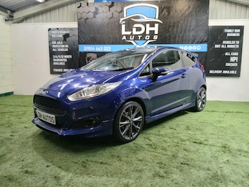 Used Ford Fiesta 2015 for sale - 77282736: Photo
