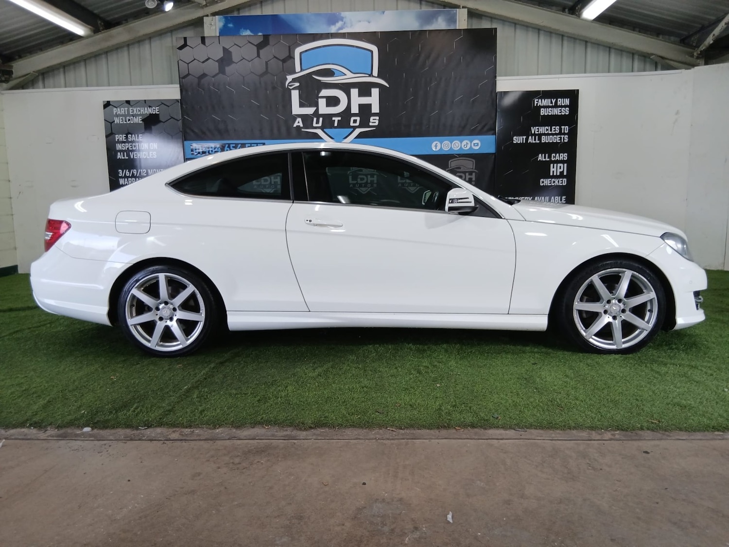 Used Mercedes-Benz C Class 2013 for sale - 78218010: Photo 4