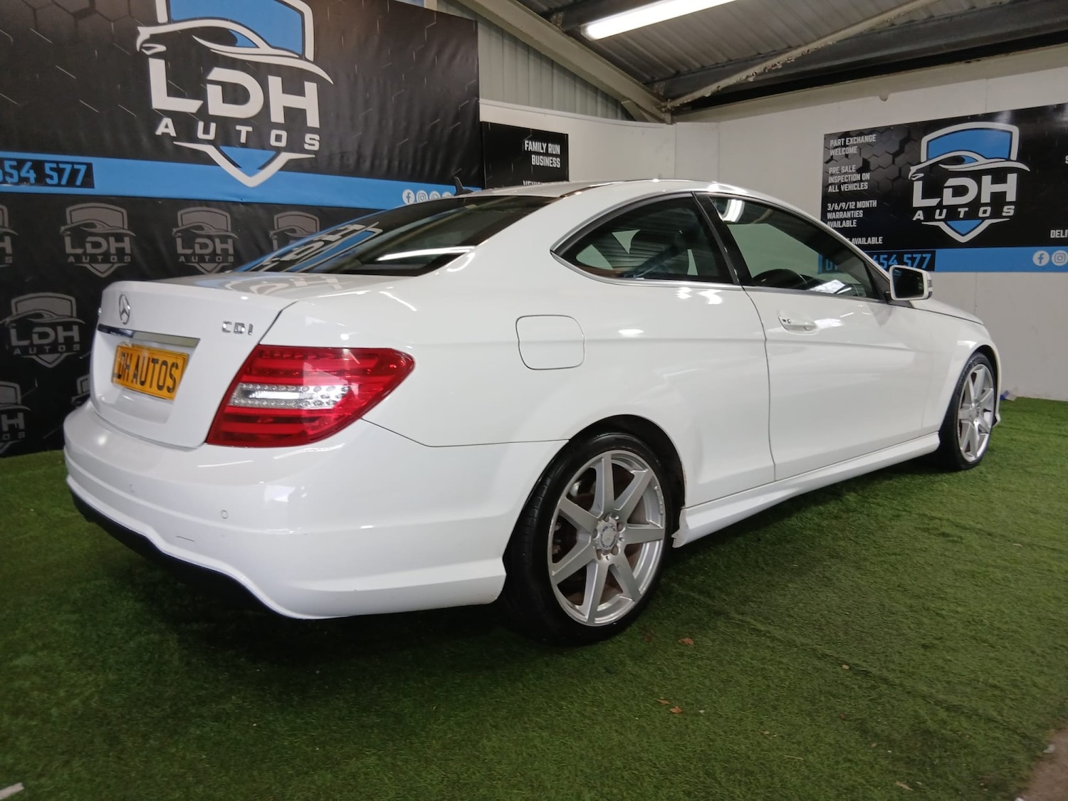 Used Mercedes-Benz C Class 2013 for sale - 78218010: Photo 5
