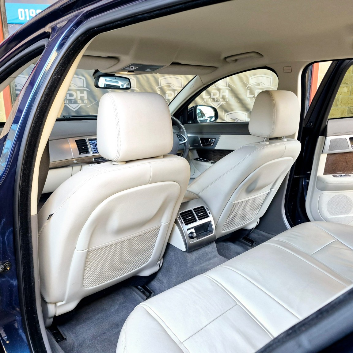 Used Jaguar XF 2013 for sale - 76643417: Photo 16