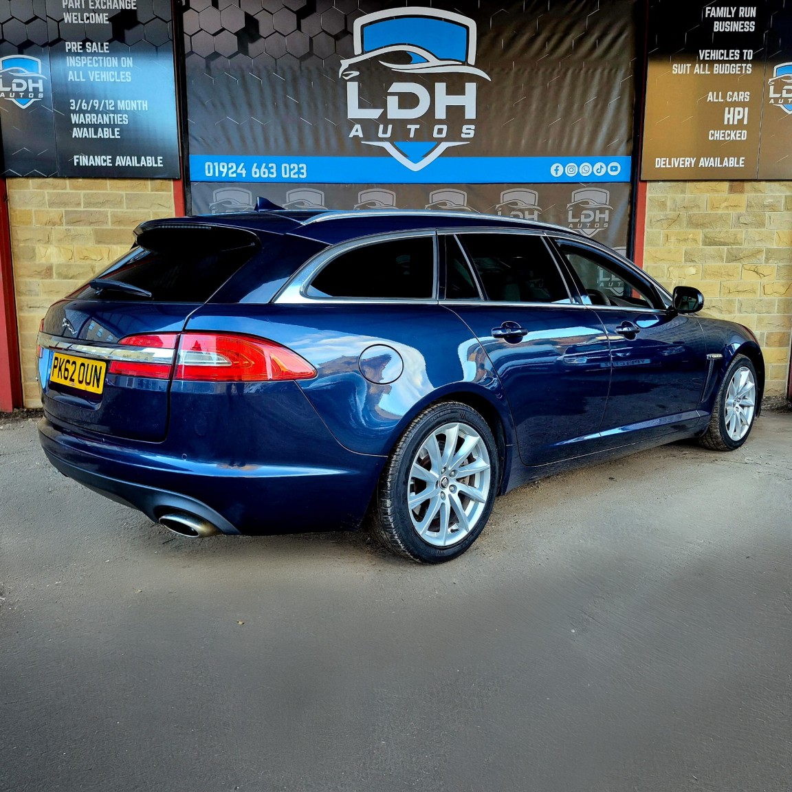 Used Jaguar XF 2013 for sale - 76643417: Photo 3