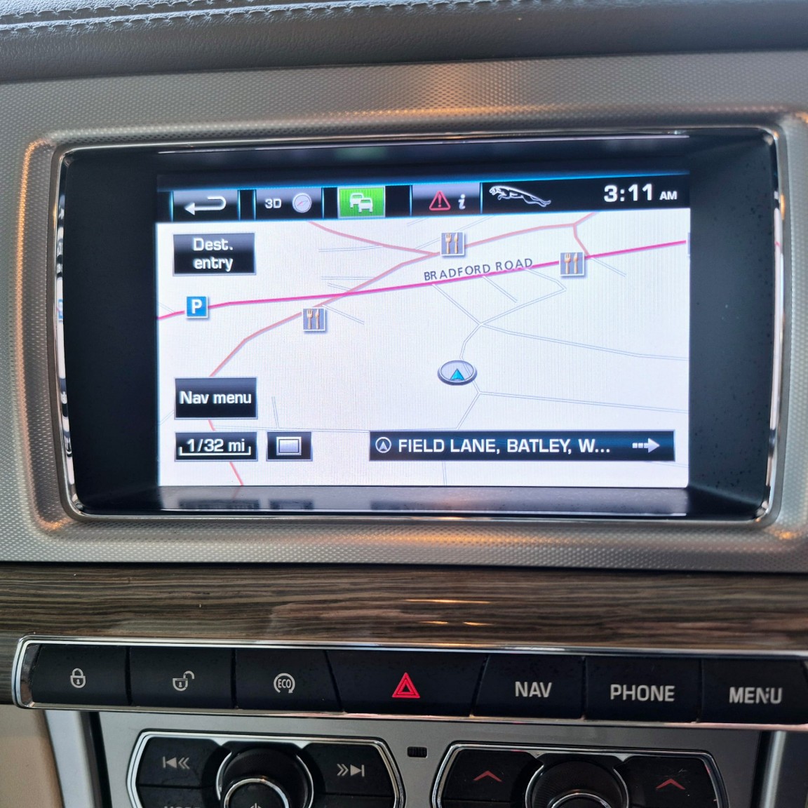 Used Jaguar XF 2013 for sale - 76643417: Photo 9