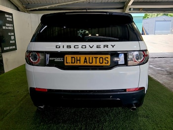 Used Land Rover Discovery Sport 2015 for sale - 79228505: Photo
