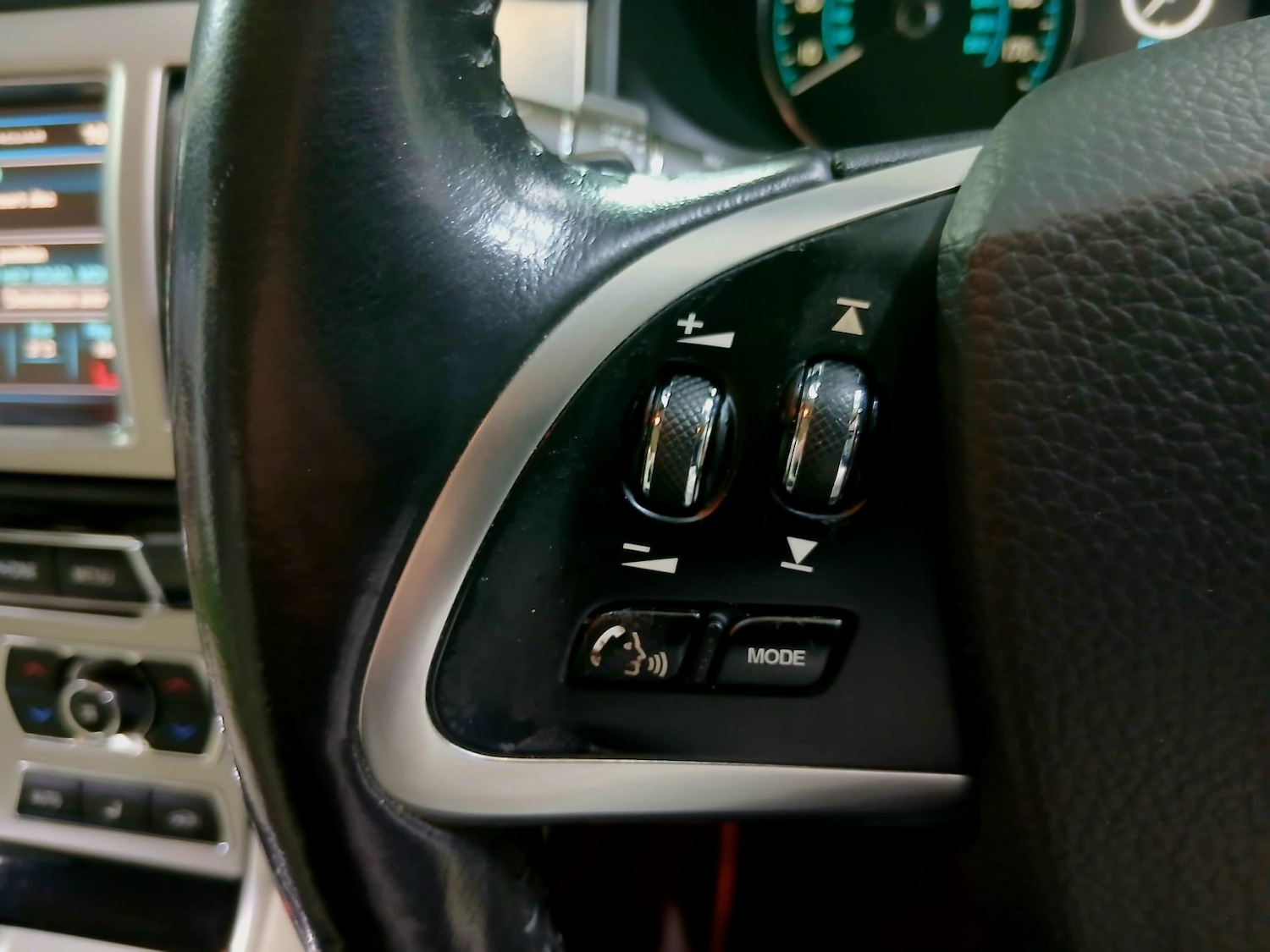 Used Jaguar XF 2014 for sale - 77453367: Photo 18