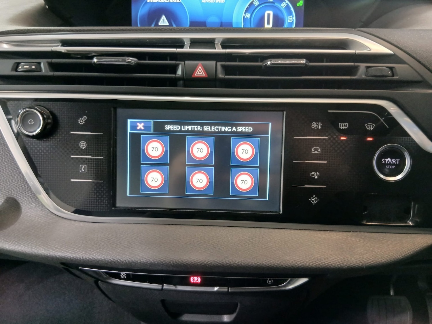 Used Citroen Grand C4 Picasso 2014 for sale - 77675671: Photo 39