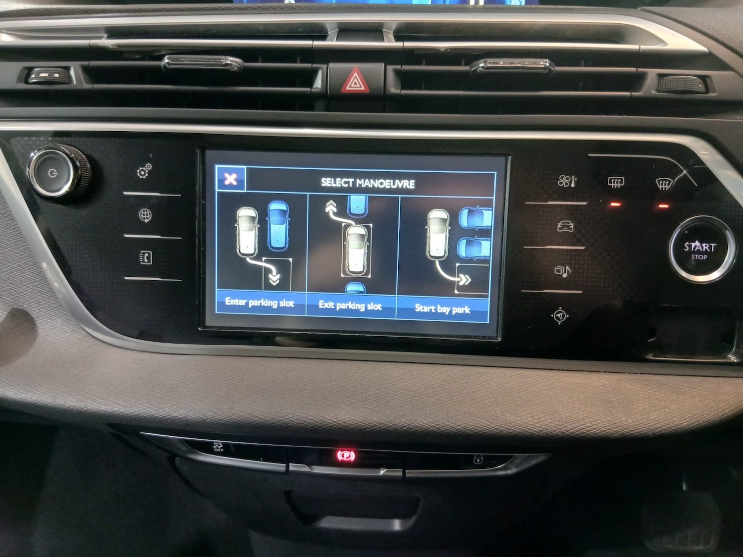 Used Citroen Grand C4 Picasso 2014 for sale - 77675671: Photo 40