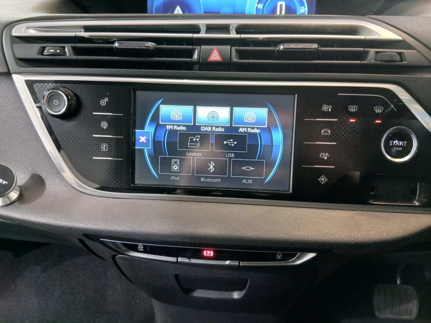 Used Citroen Grand C4 Picasso 2014 for sale - 77675671: Photo 42