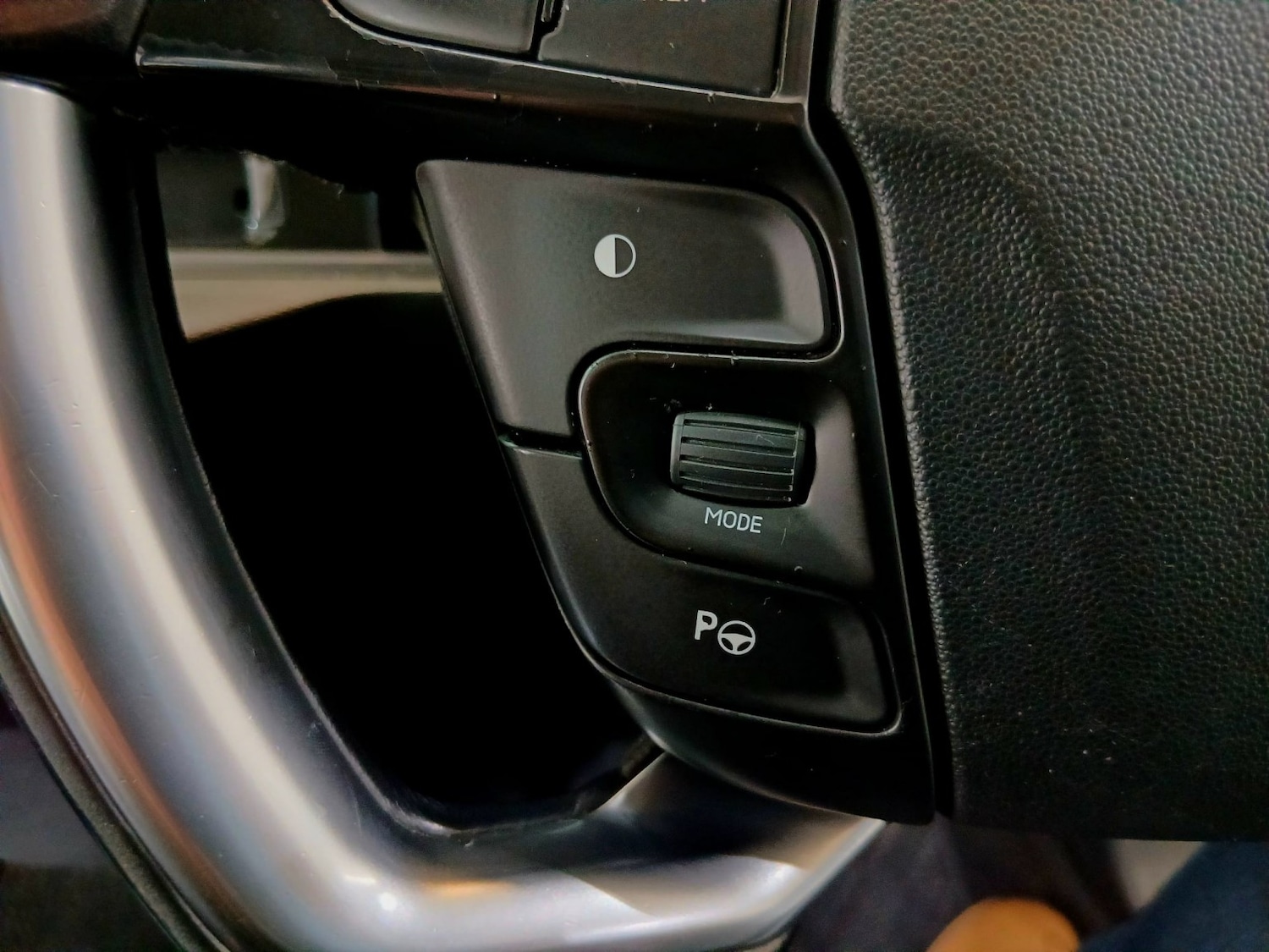 Used Citroen Grand C4 Picasso 2014 for sale - 77675671: Photo 43