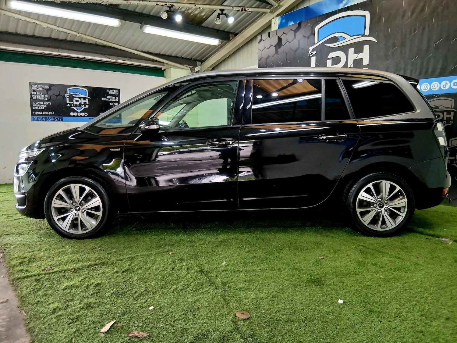 Used Citroen Grand C4 Picasso 2014 for sale - 77675671: Photo 8