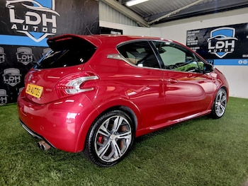 Used Peugeot 208 2014 for sale - 78950236: Photo