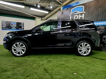 Used Land Rover Discovery Sport 2018 for sale - 77603413: Photo