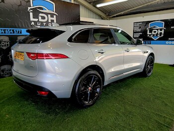 Used Jaguar F-Pace 2017 for sale - 78433769: Photo