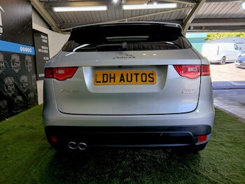Used Jaguar F-Pace 2017 for sale - 78433769: Photo