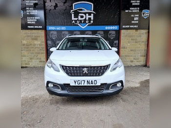 Used Peugeot 2008 2017 for sale - 76821645: Photo