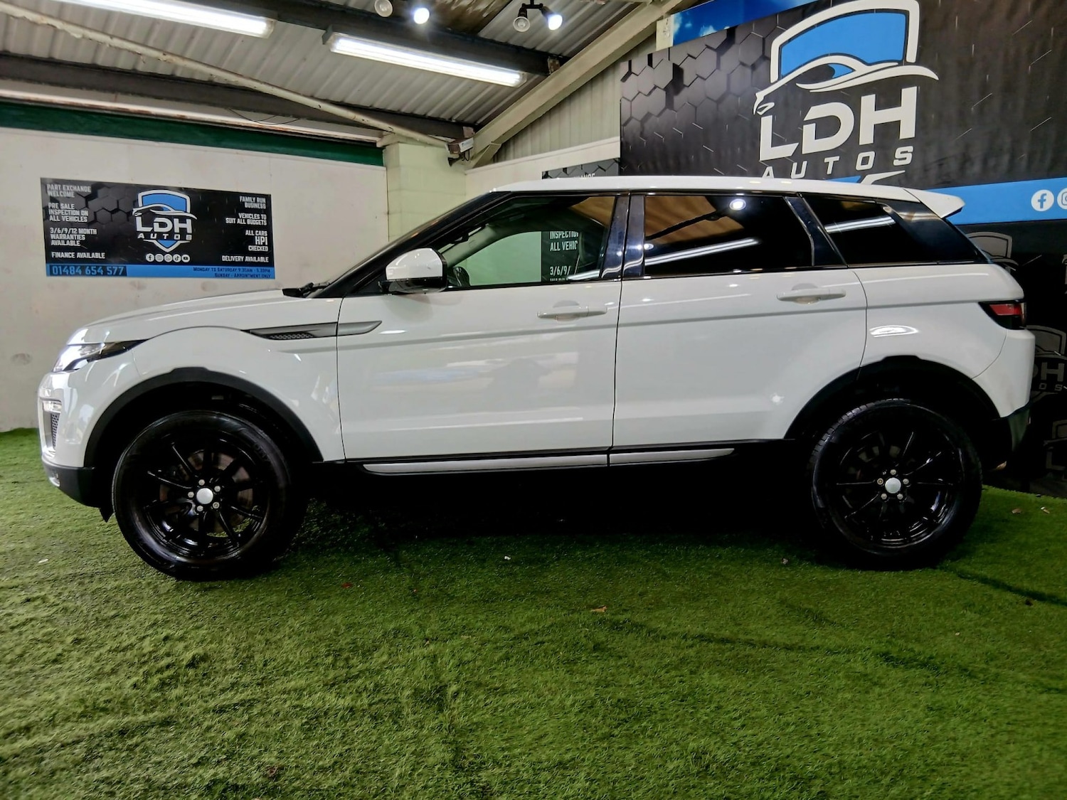 Used Land Rover Range Rover Evoque 2017 for sale - 77774697: Photo 3