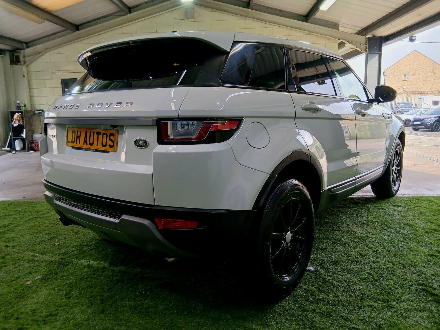 Used Land Rover Range Rover Evoque 2017 for sale - 77774697: Photo 9