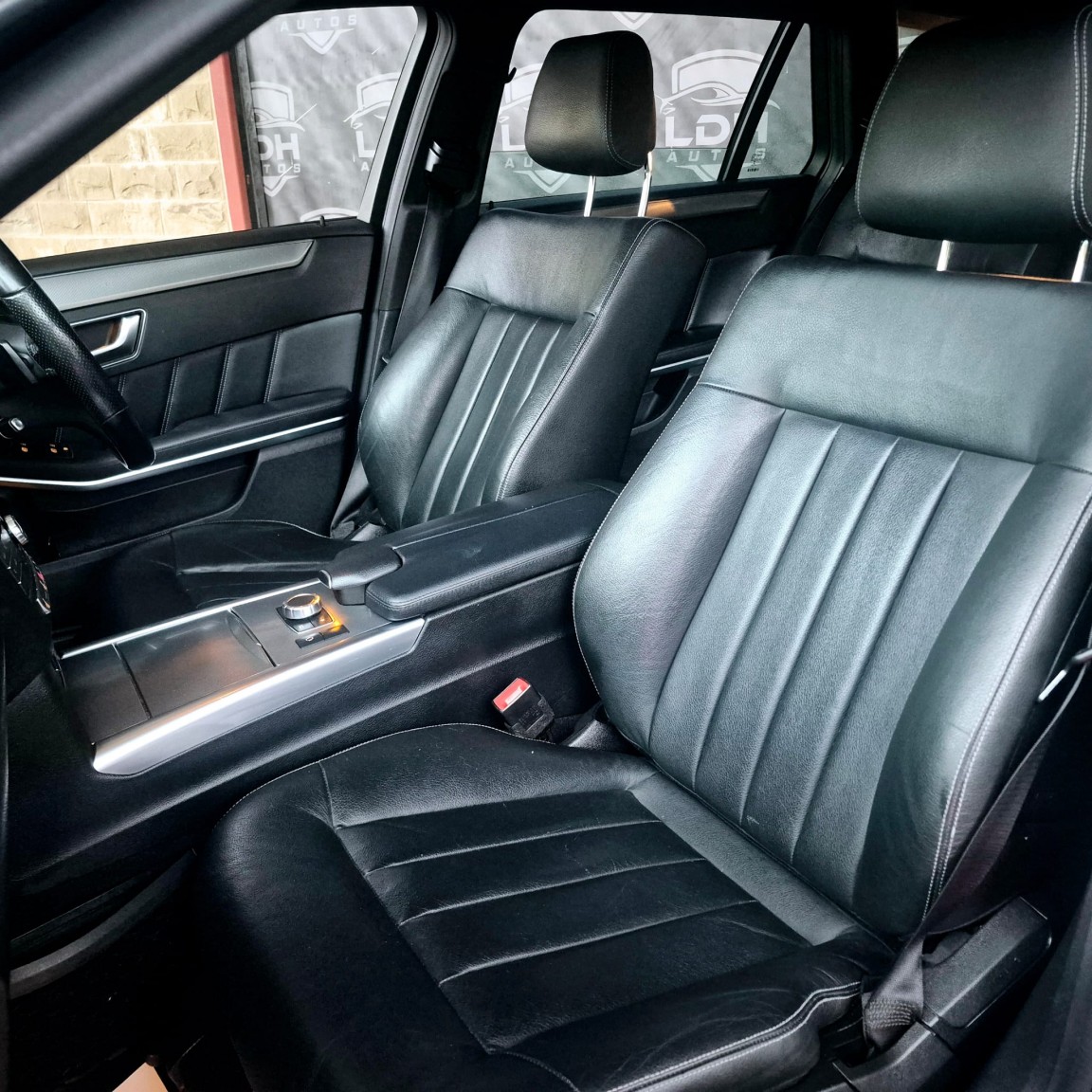 Used Mercedes-Benz E Class 2015 for sale - 76855421: Photo 10