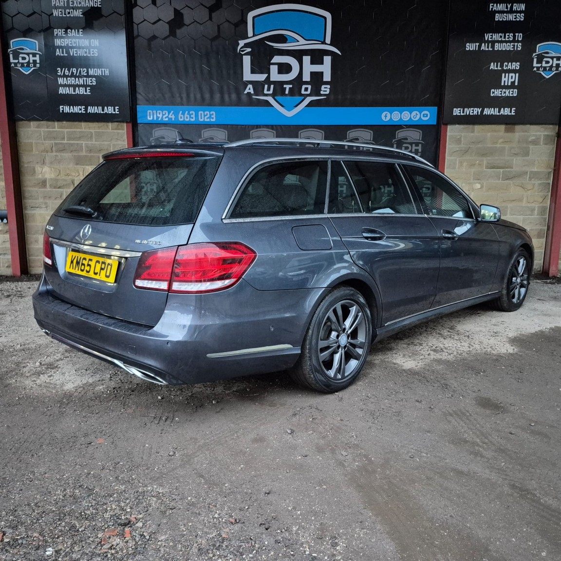 Used Mercedes-Benz E Class 2015 for sale - 76855421: Photo 15