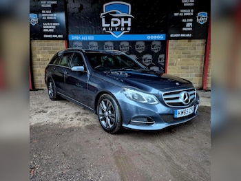 Used Mercedes-Benz E Class 2015 for sale - 76855421: Photo
